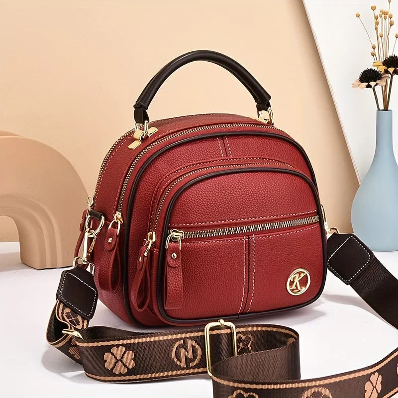 Structured Black Crossbody Handbag – Elegant Multi-Pocket Design