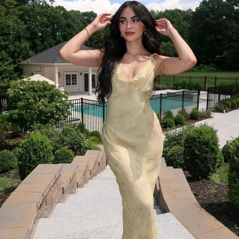 Soft Yellow Floral Slip Dress – Vintage Summer Vibes