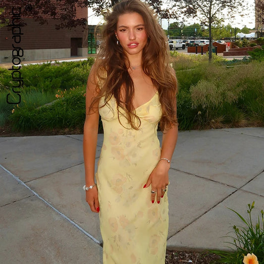 Soft Yellow Floral Slip Dress – Vintage Summer Vibes